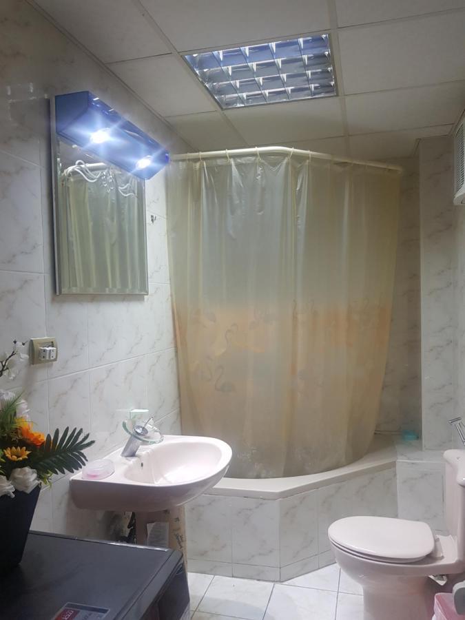 Elegant Apartment In Sheraton Heliopolis Kairo Exterior foto