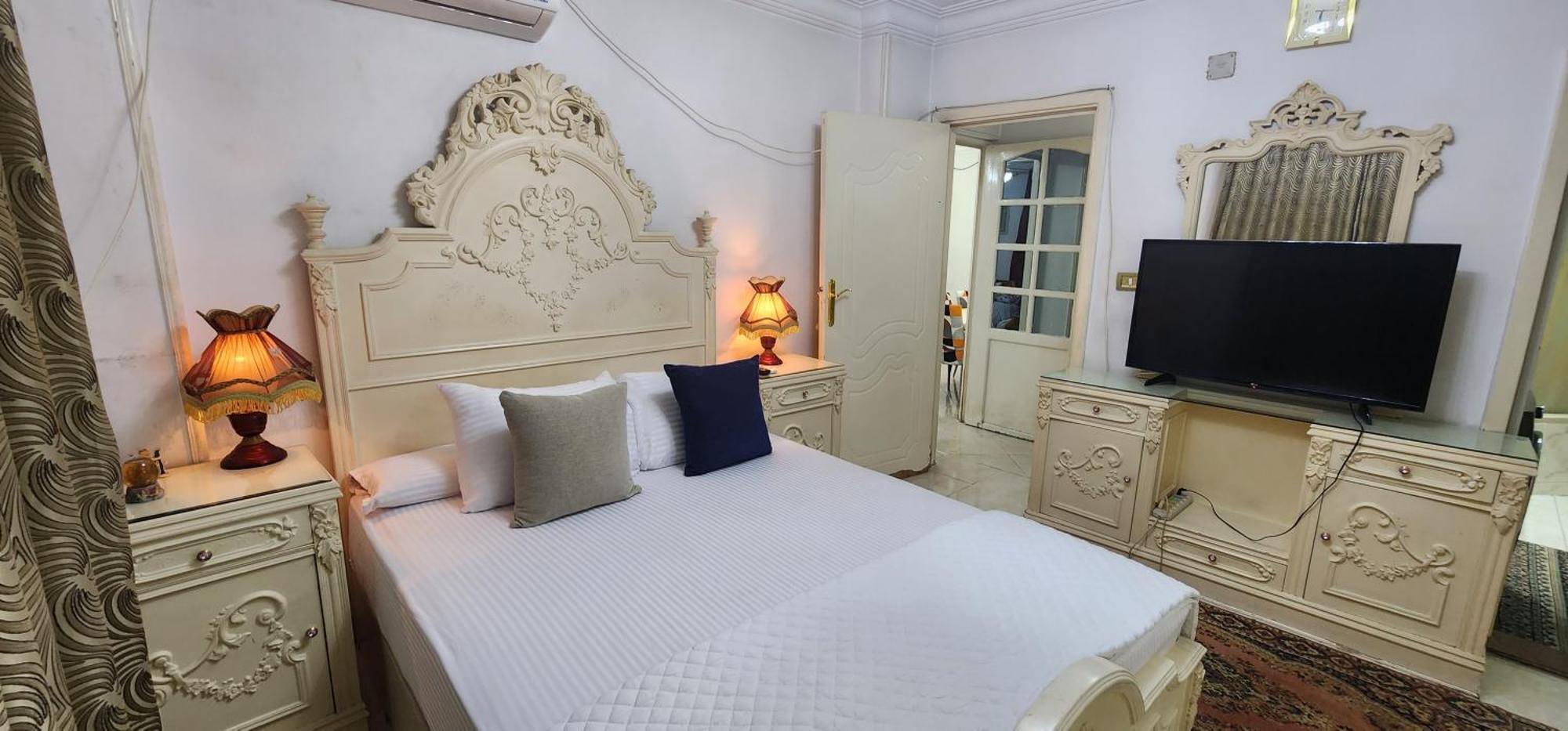 Elegant Apartment In Sheraton Heliopolis Kairo Exterior foto